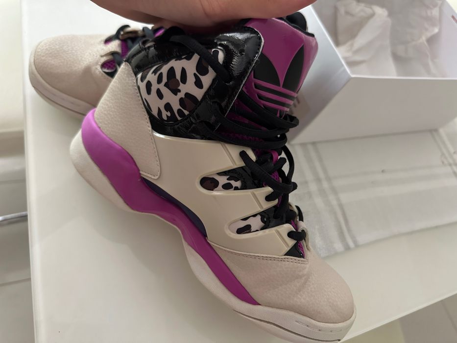 Дамски Обувки Adidas - ОРИГИНАЛНИ