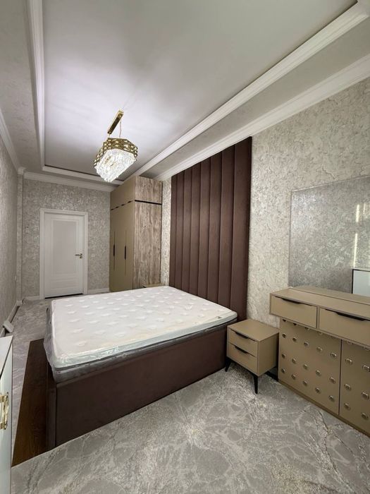 Продажа квартиры в новостройке Алайский рынок Басри баба 3/6/8