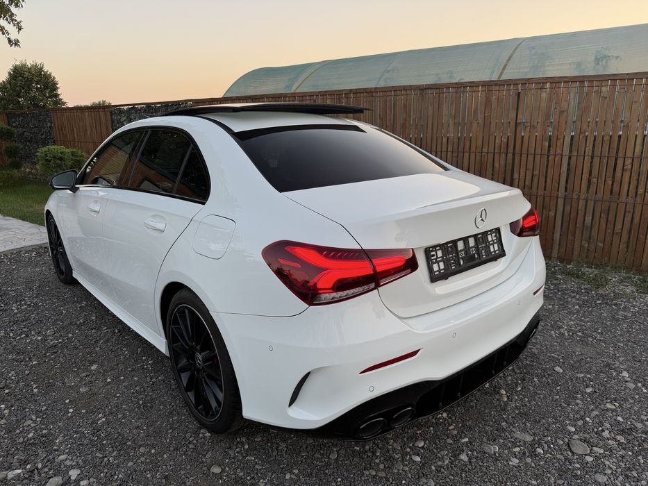 Mercedes A180 AMG , RAR  efectuat , lumini ambinentale , pano