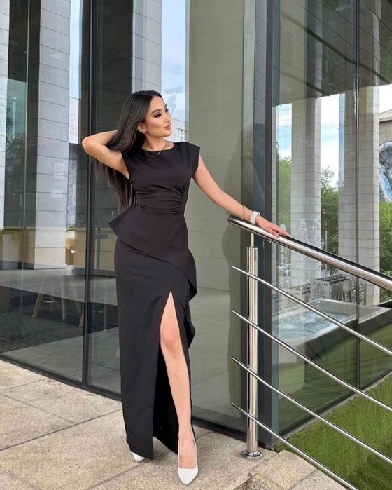 черное платье в отличном состоянии