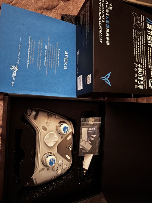 Продаю Flydigi Apex 5