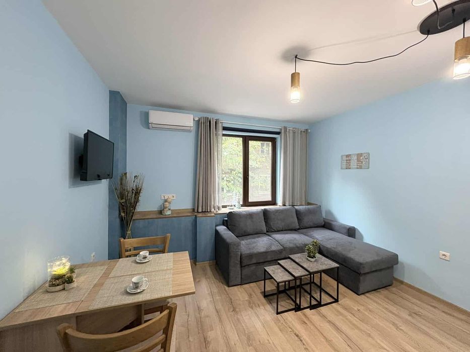 Дава се под наем Двустаен апартамент в Варна, Център - 54 кв.м за 498.27 € - Снимка #4