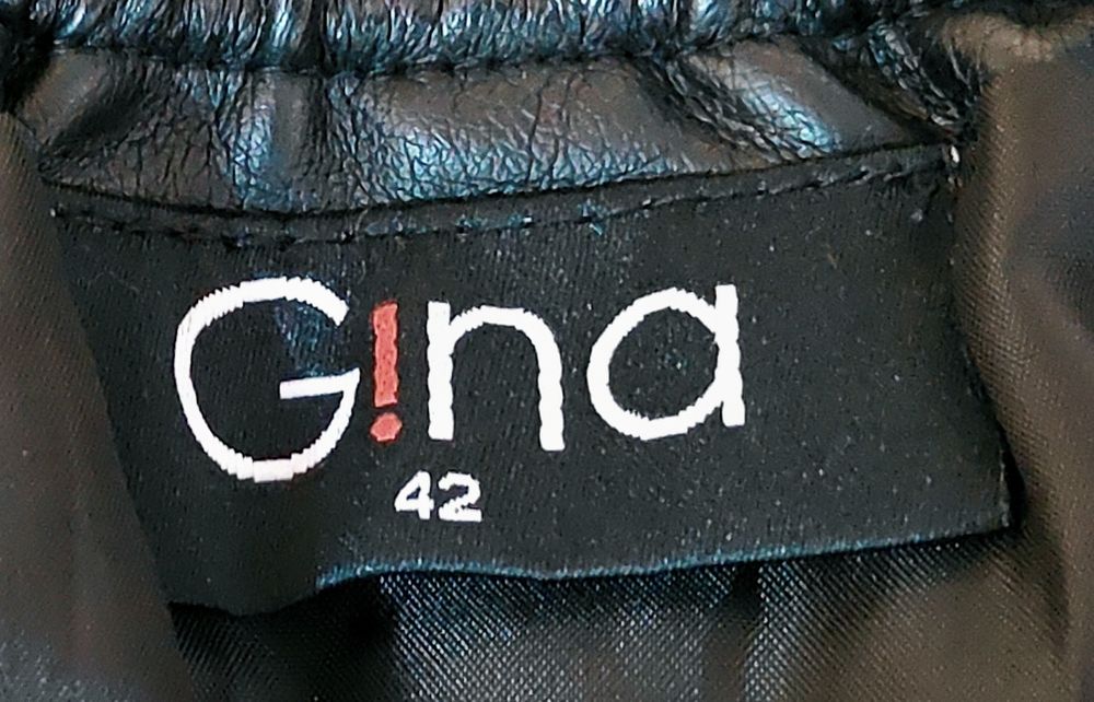 Fusta Gina  black.
