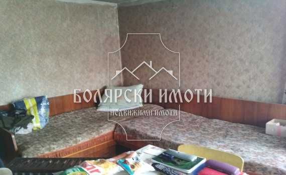 Къща с голям двор в Центъра на Горна Оряховица