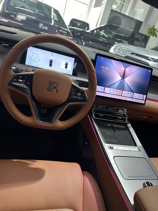 Byd ham L DM-P 4 WD gibrid 3.9 sekund