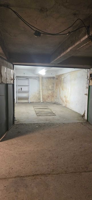 Дава се под наем Гараж / Паркомясто в София, Банишора - 20 кв.м за 127.5 € - Снимка #2