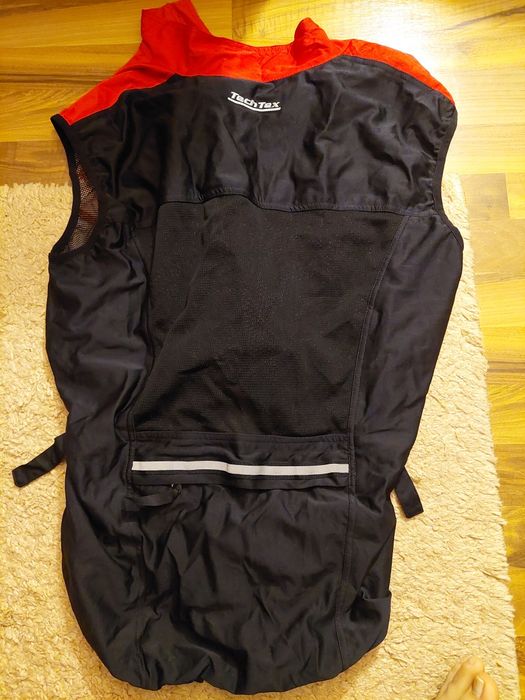 Vesta ciclism,biciclist firma Crane Racer,material respirabil ,L