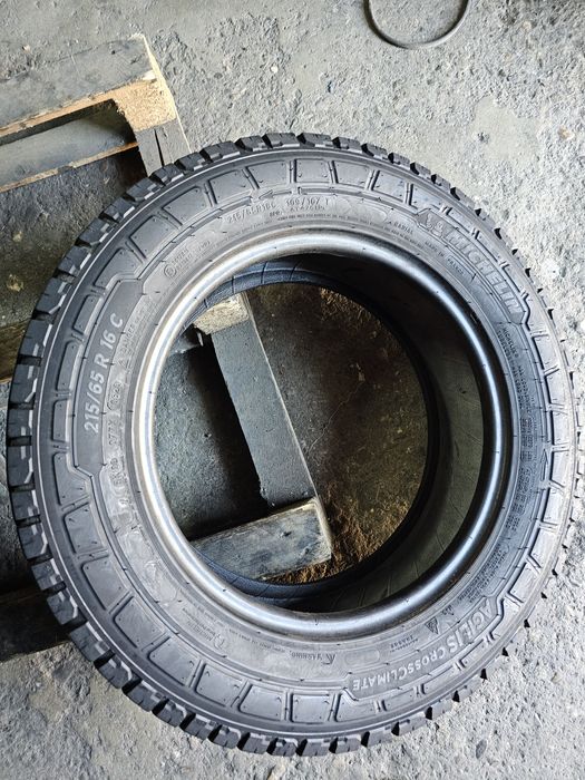 2 anvelope allseason 215 65 16C Michelin Agilis 2020