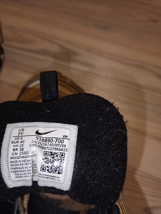 Nike air max 97 metallic gold