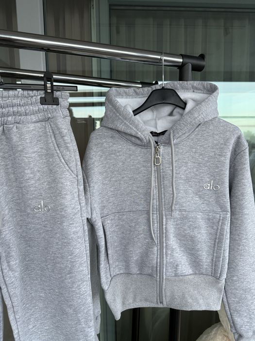 Alo дамски комплекти и блузи