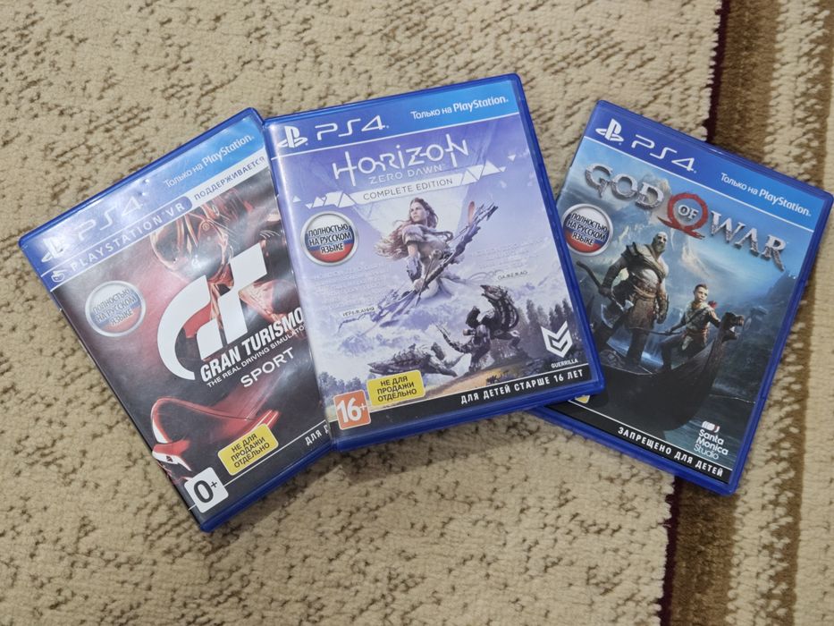 продам Playstation 4 slim 1tb