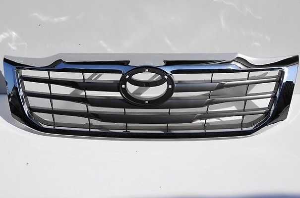 Grila radiator pentru TOYOTA HI-LUX 2WD/4WD 2012-2015