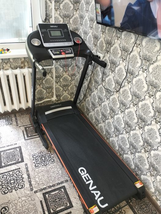 Беговая дорожка Genau