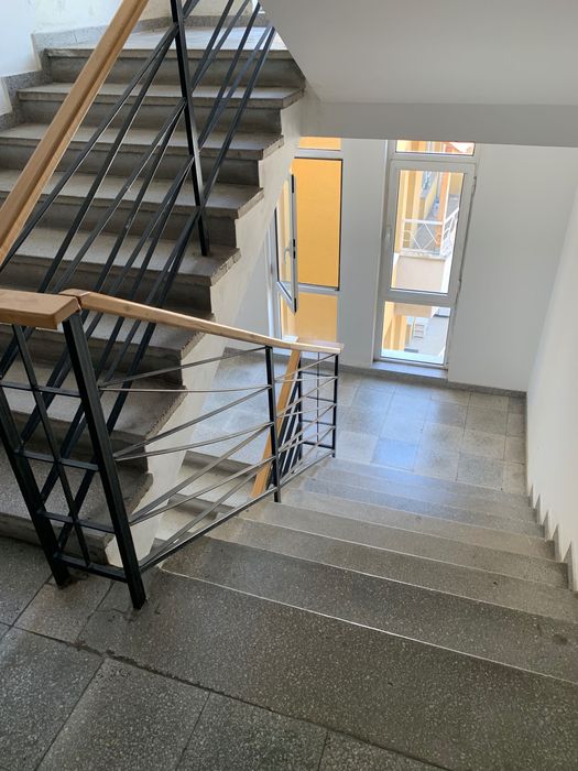 Обзаведен голям двустаен апартамент за продажба в София, кв. Младост 2