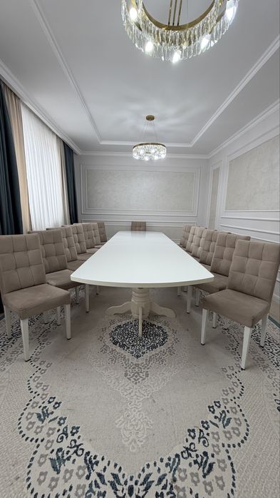Стол со стулями ……..