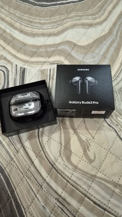 Samsung Buds 3 Pro.