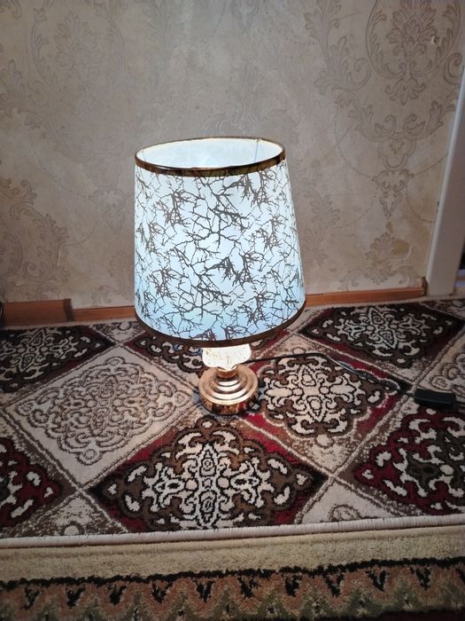 Tungi lampa, stol lampasi