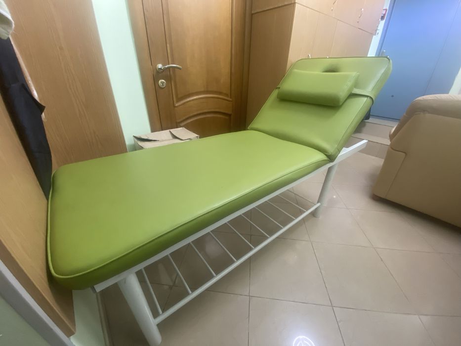 Продам кушетку для массажа