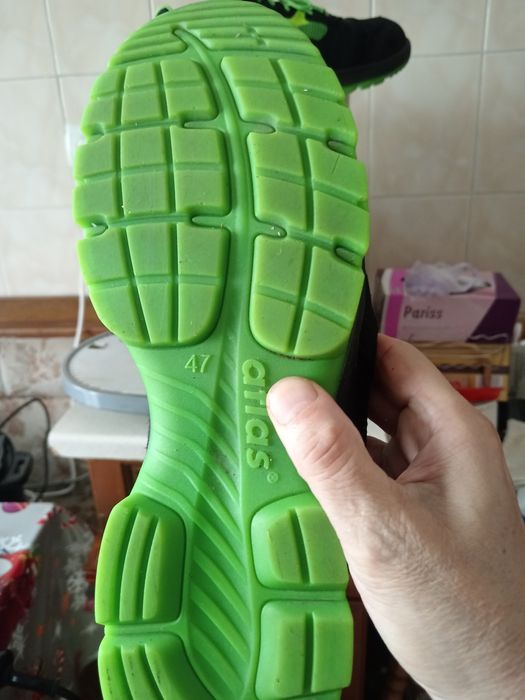 Vând bocanci Atlas cu protecție Nr. 47