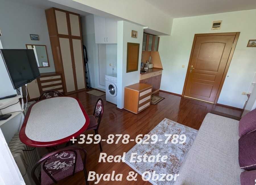 Продава се Едностаен апартамент в Бяла - 42 кв.м за 1084 €/кв.м - Снимка #3