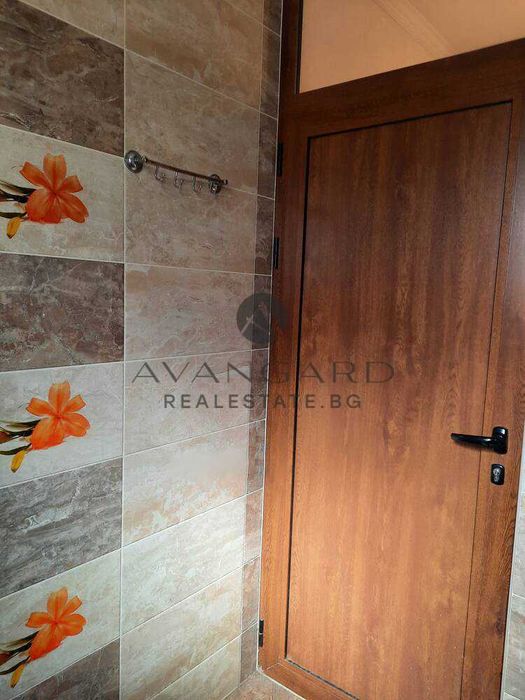 Продава се Тристаен апартамент в Пловдив, Изгрев - 64 кв.м за 1232 €/кв.м - Снимка #5