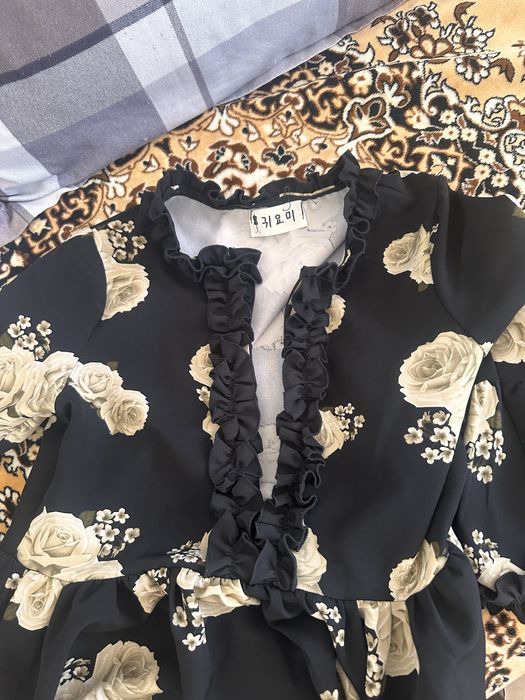 Б/у киім сатылады осы пакет 5000 т .