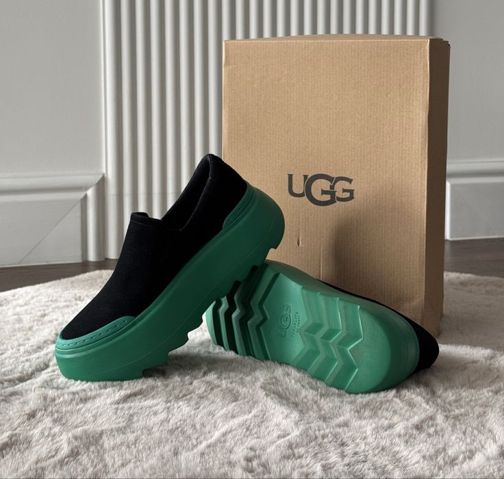 UGG MARIN MEGA - Pantofi slip-on - negru Giarmata-VII • OLX.ro