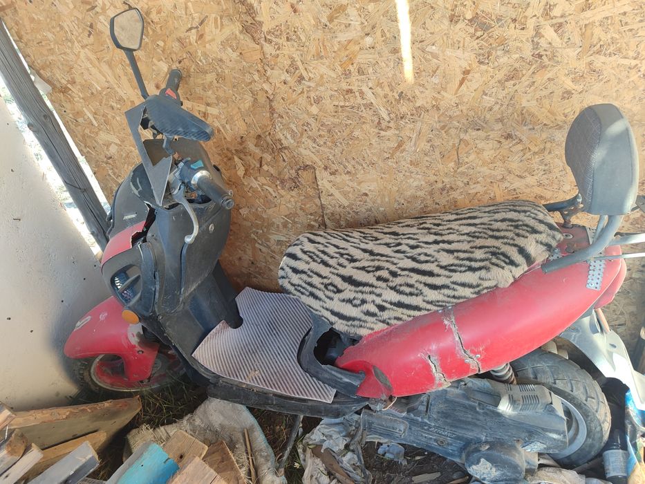 Продаю на запчасти