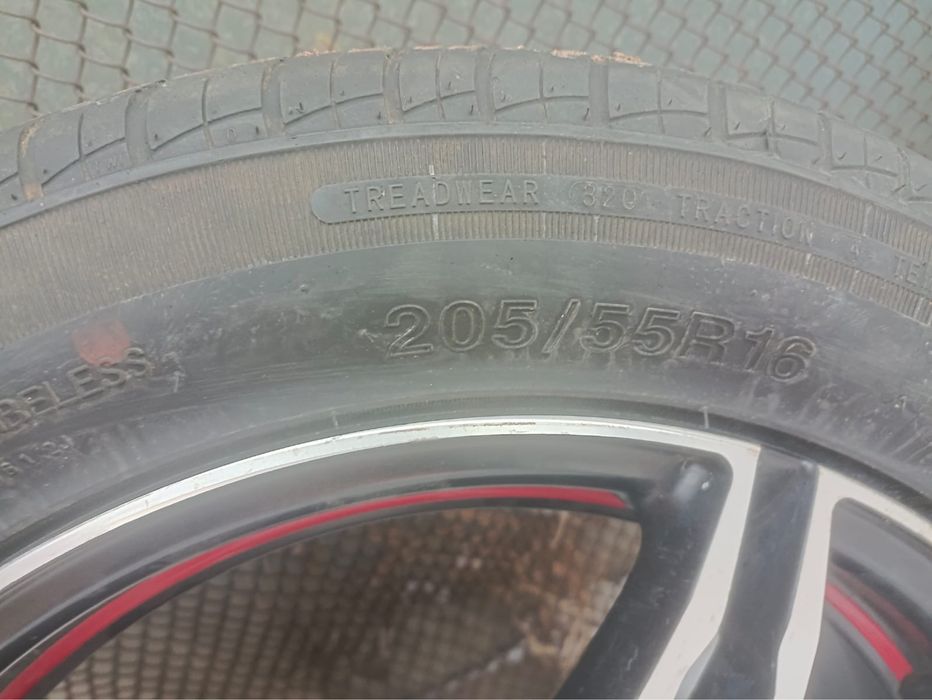 Продам диски с резиной  летние