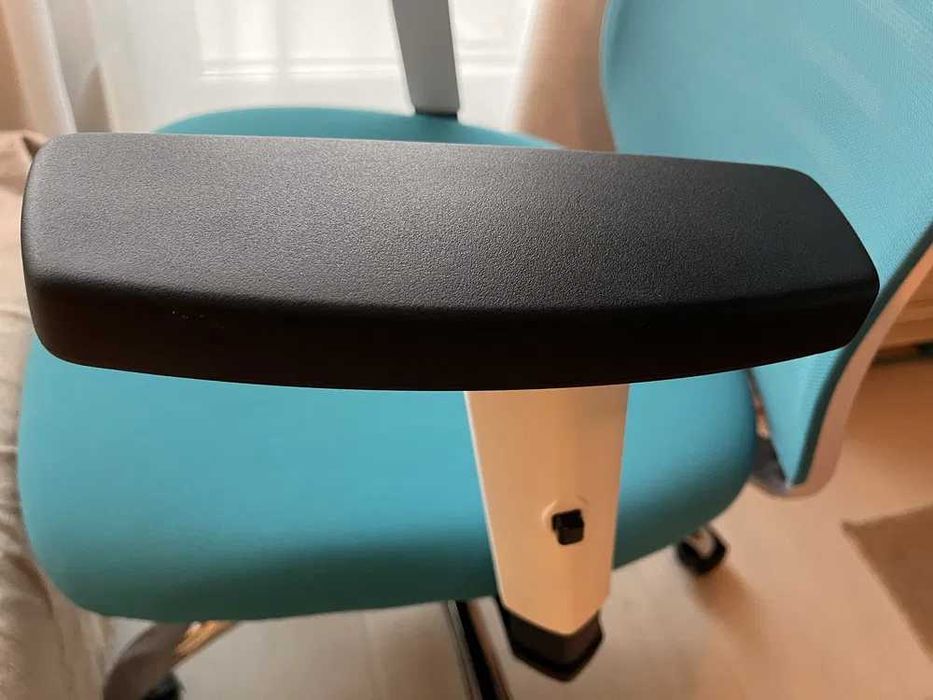 Стол за бюро/компютър