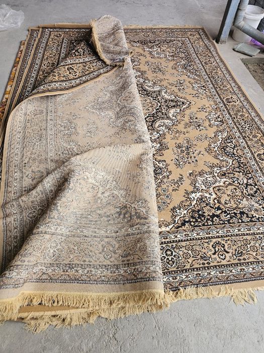 Ковры б/у в отличном состояние