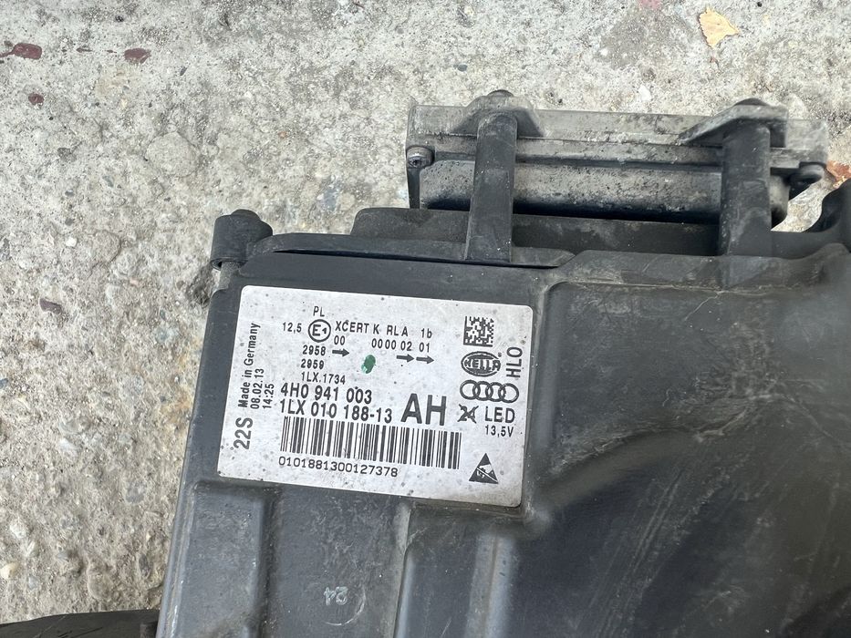 Dezmembrez AUDI A8 D4 4h2 3.0 TDI CDT 2011-2014