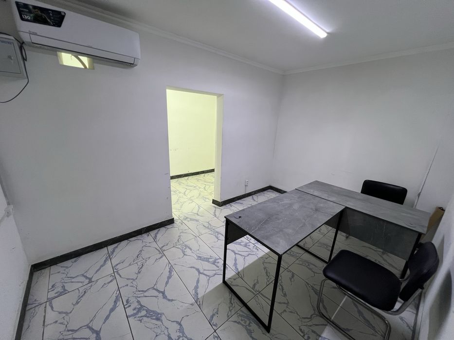 Аренда под офис 2 минут от метро Шахристон 20м2 С мебелью! Подволь!