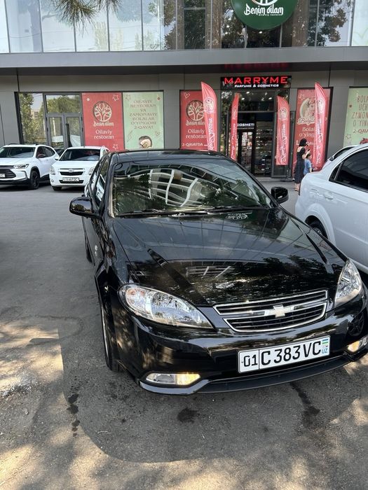 Lacetti (bez luk)