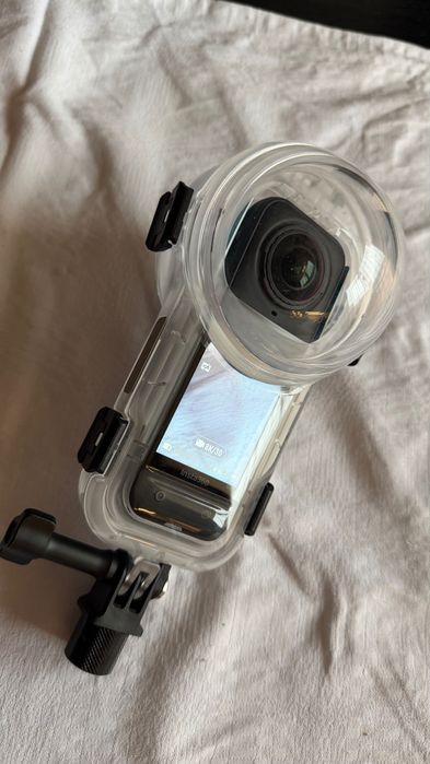 carcasa de scufundare pentru Insta360 X5 - Invisible Dive Case  ca nou