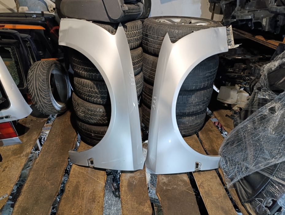 Крылья на Ауди А8D3 из Германии