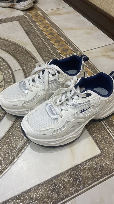 Кроссовки  мужские