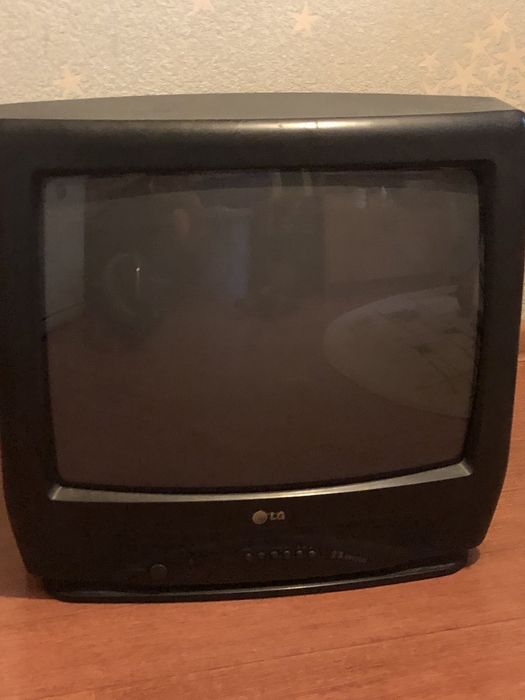 Телевизор продам