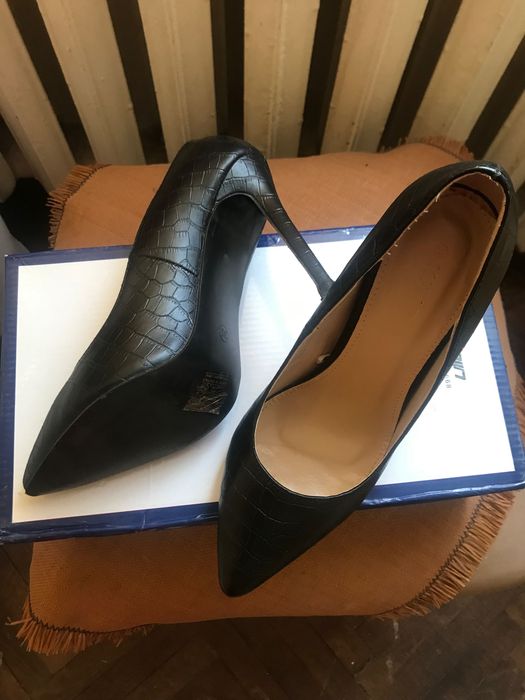 Дамски високи токчета