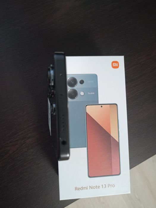 Продавам Смартфон Xiaomi Redmi Note 13 Pro, 8GB RAM, 256GB, Black