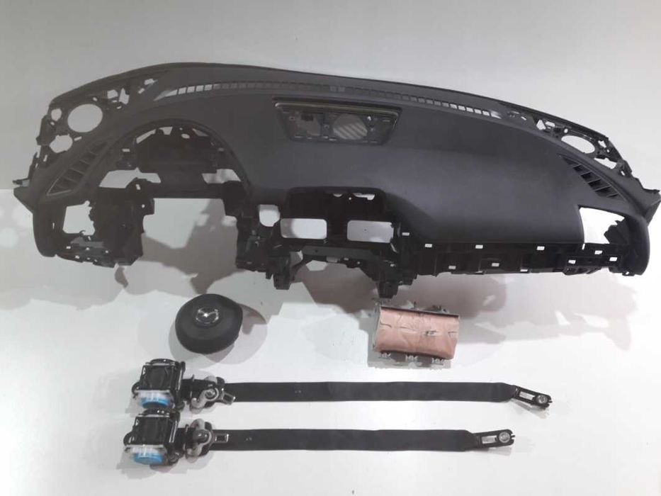 Mazda 6 facelift - kit airbag - plansa de bord - centuri de siguranta