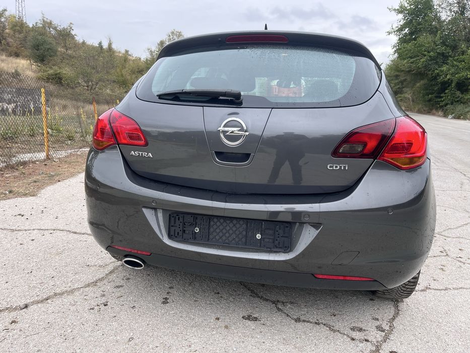 Opel Astra 2.0 cdti