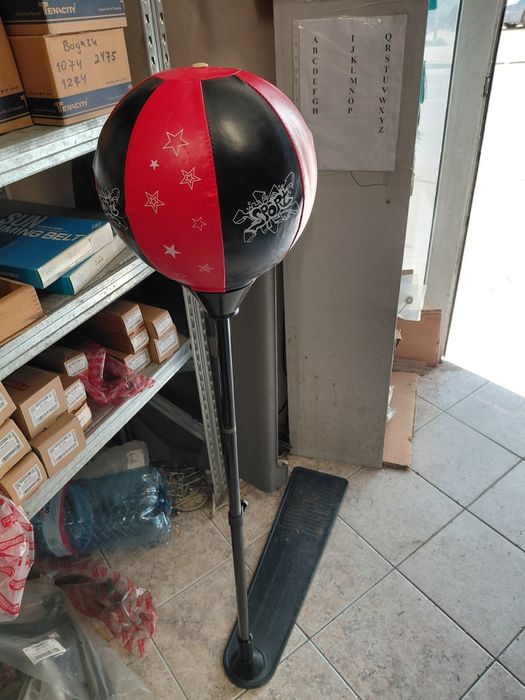 Детска боксова круша