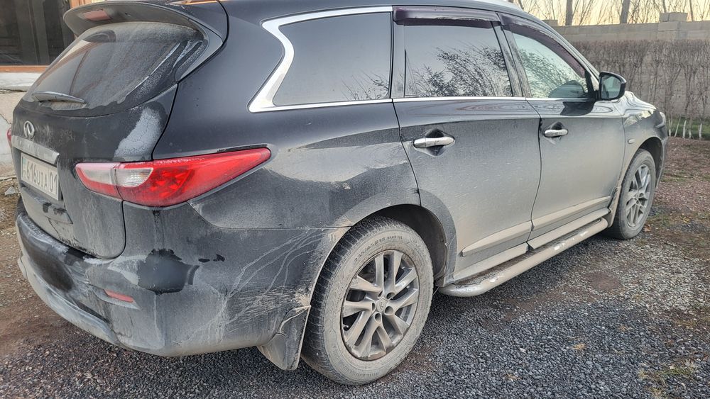 Infiniti QX60 2013 гв 3.5 бензин