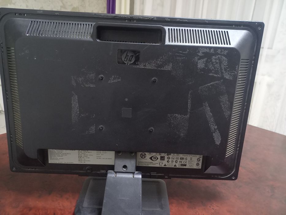 Монитор HP 60 гц