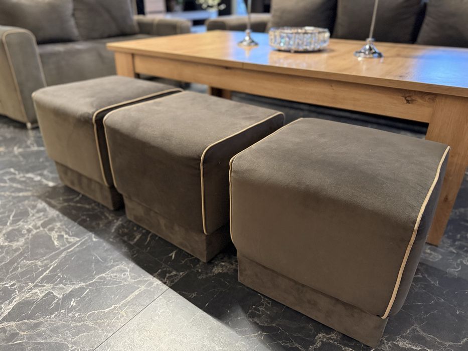 Продавам холна гарнитура