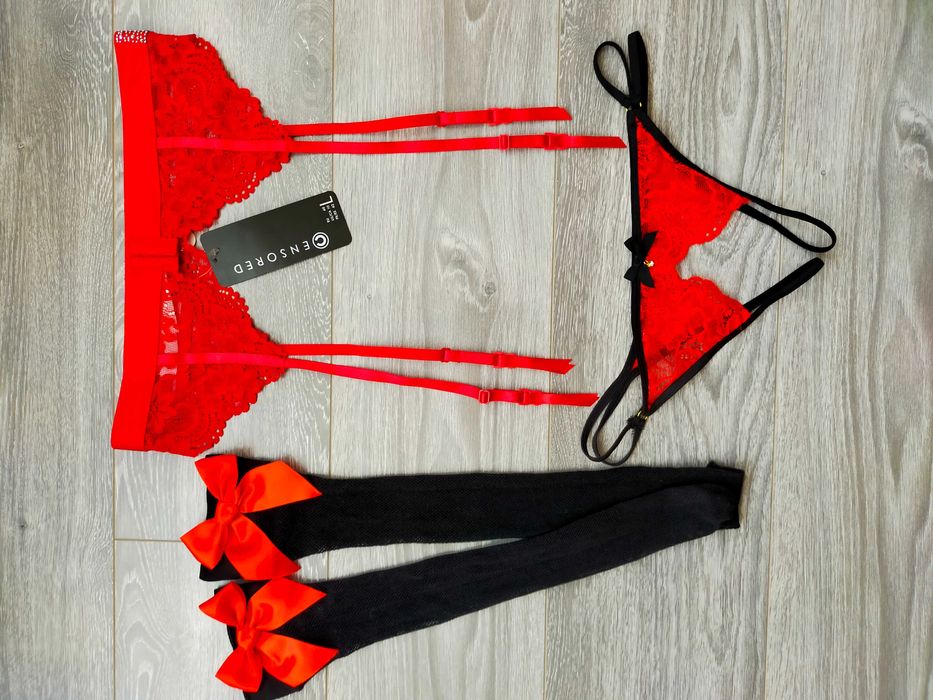 Set Nou din 3 piese, livrare gratuită