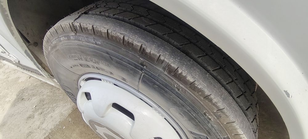 Isuzu aftabus sotiladi