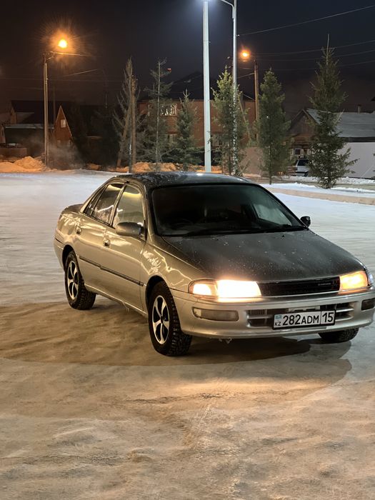 Продам тайота карина