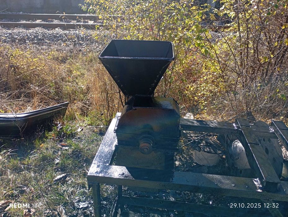 Фуражомелачка / Зърномелачка с чуков механизъм – 5.5 kW мотор